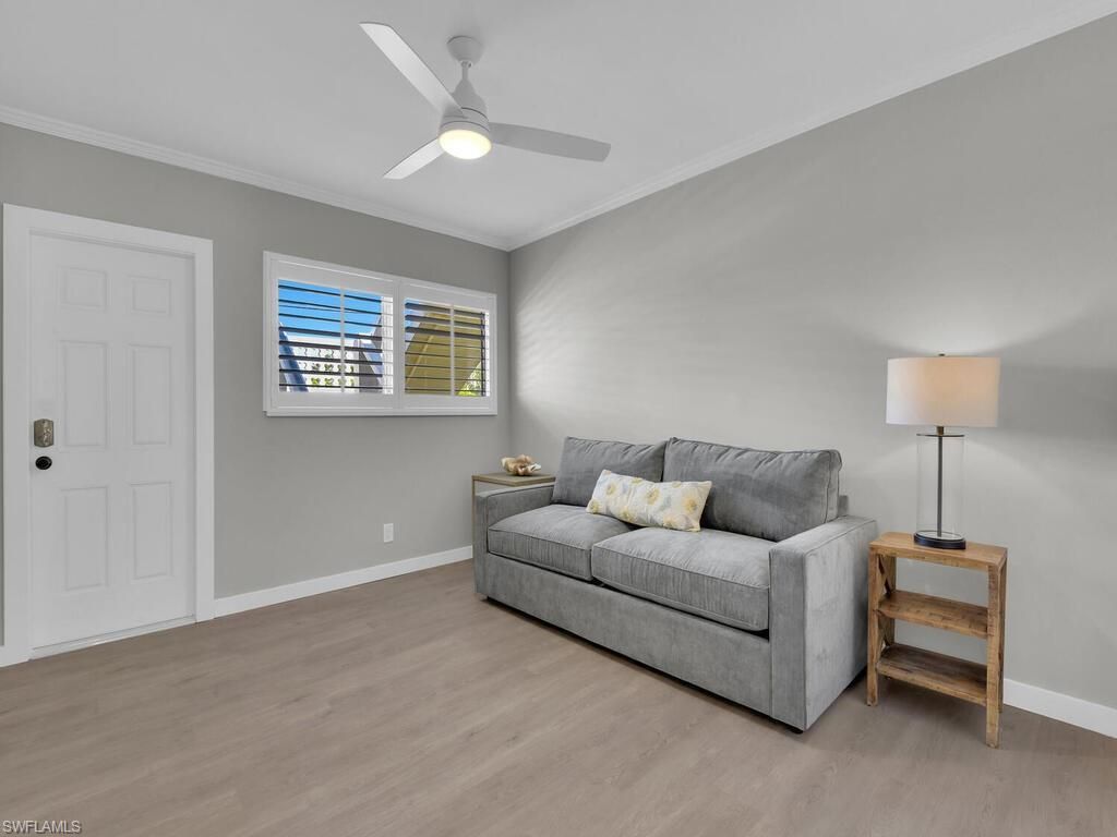 473 12th Ave S, Unit B8, Naples, FL 34102 Photo