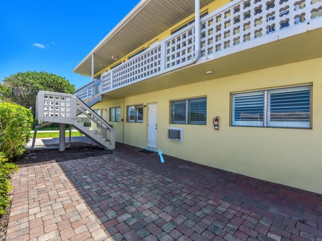 473 12th Ave S, Unit B8, Naples, FL 34102 Photo