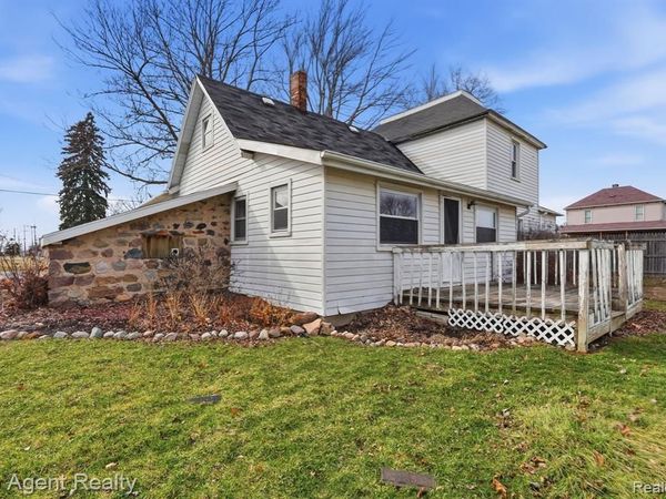 95 W Lapeer Street, Peck Vlg, MI 48466