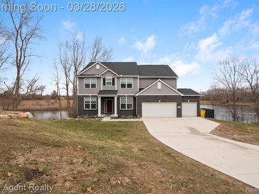 63770 Dequindre Road, Washington Twp, MI 48095