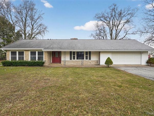 10960 Heather Lane, Hamburg Twp, MI 48189