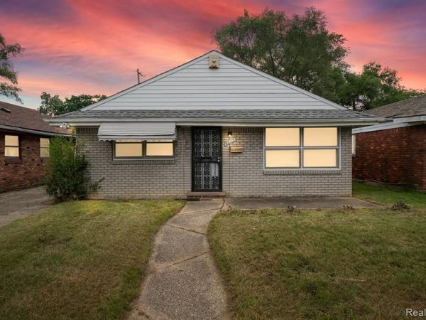 19936 WASHBURN Street, Detroit, MI 48221