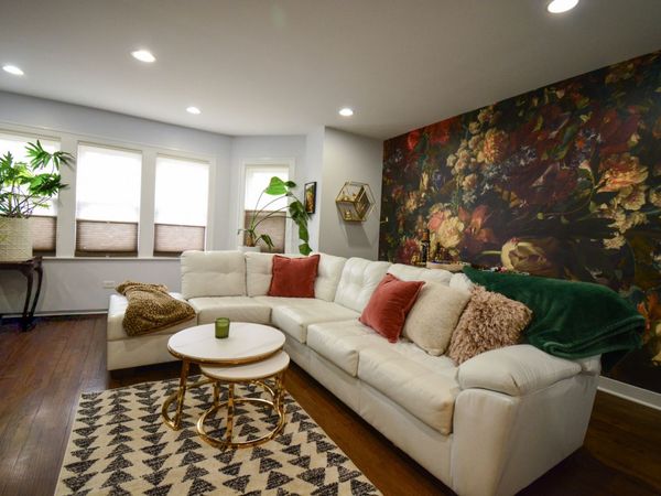 4947 W Parker Avenue , Chicago, IL 60639