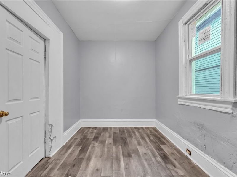 2037 W 98th Street, Cleveland, OH 44102 Photo 15