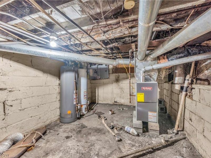 2037 W 98th Street, Cleveland, OH 44102 Photo 31