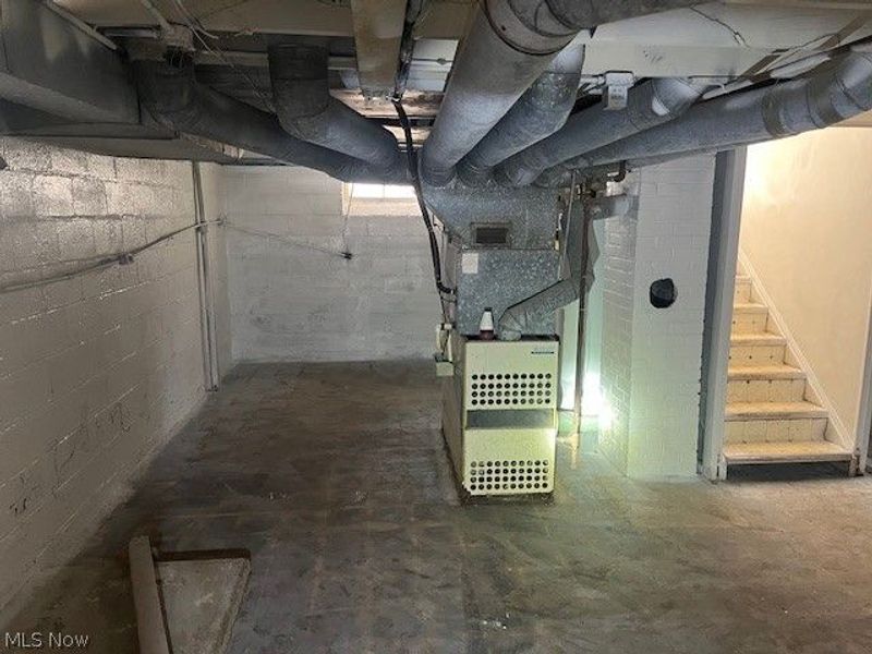 5127 Erwin Street , Maple Heights, OH 44137 Photo 18