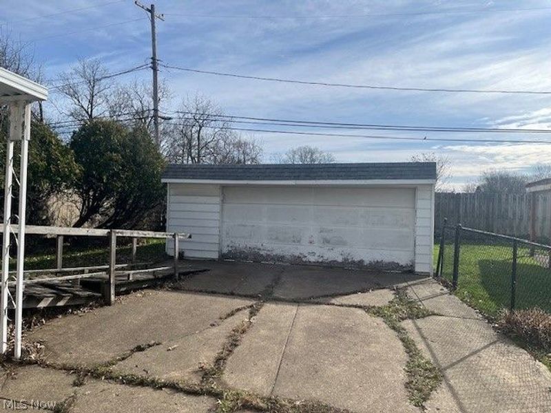 5127 Erwin Street , Maple Heights, OH 44137 Photo 2