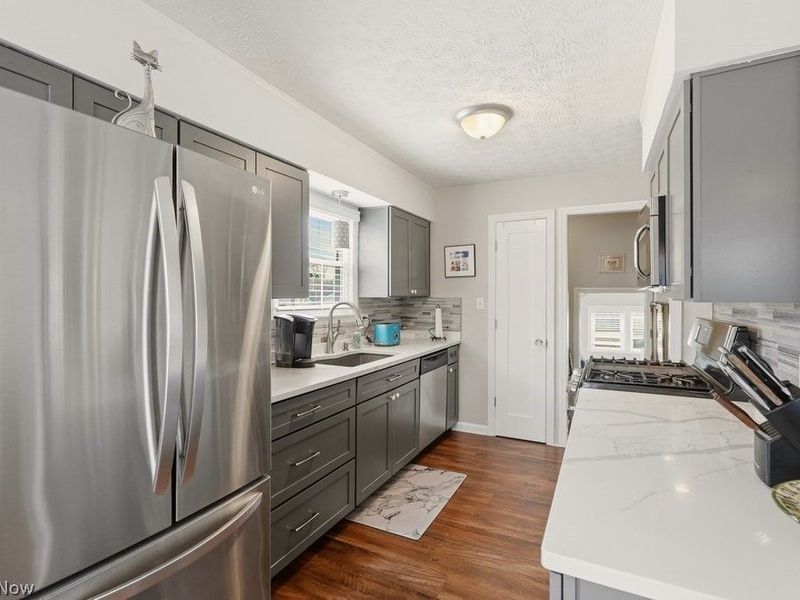 1976 Stabler Road, Akron, OH 44313 Photo 12