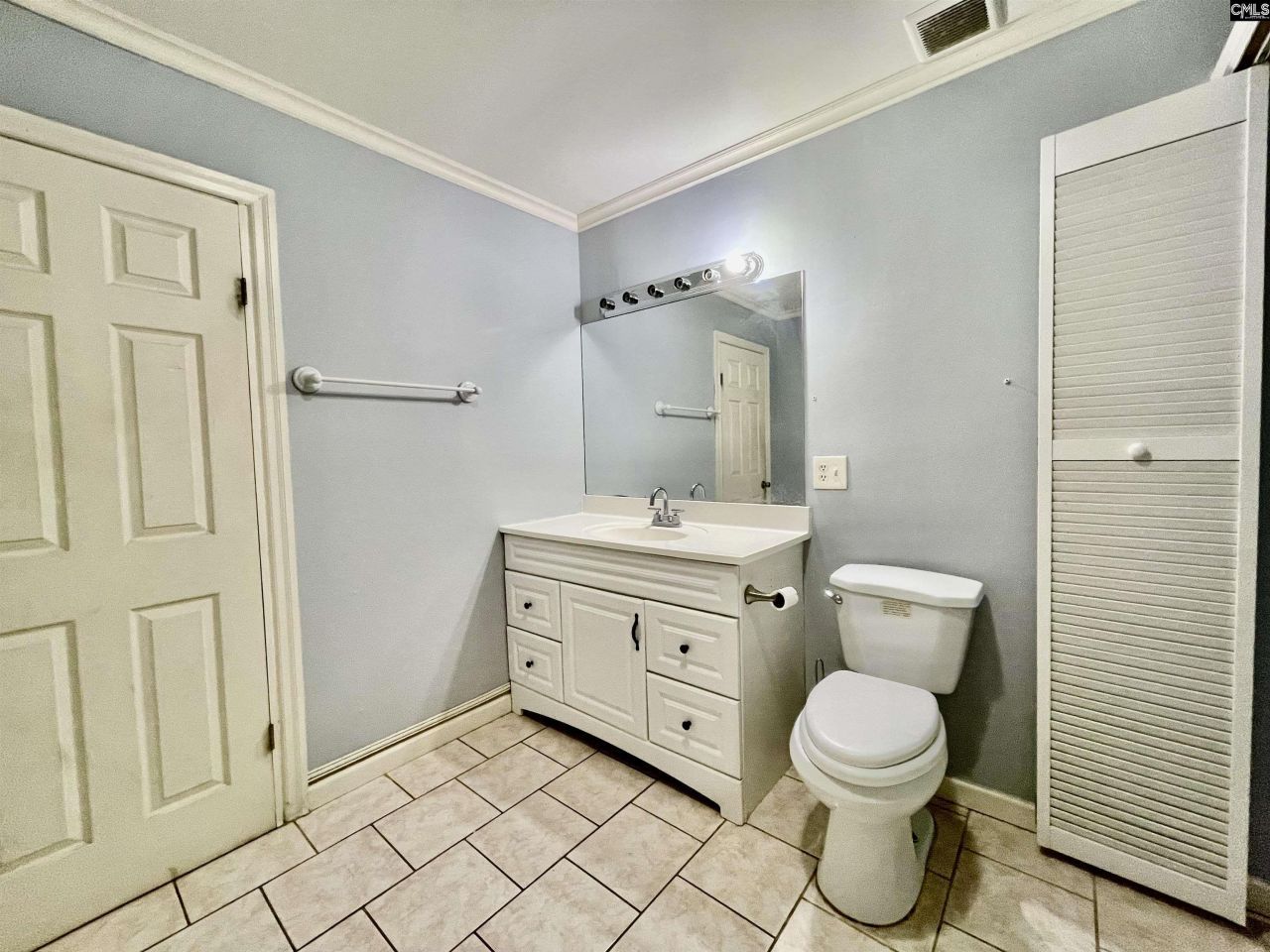 2107 Long Shadow Lane  Photo 35