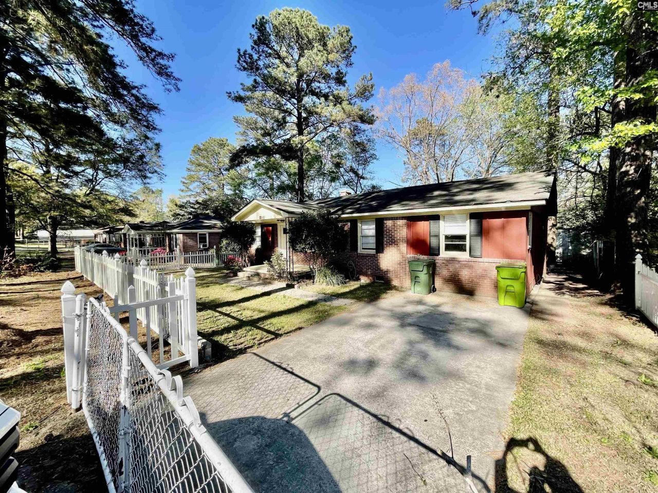 2107 Long Shadow Lane  Photo 6