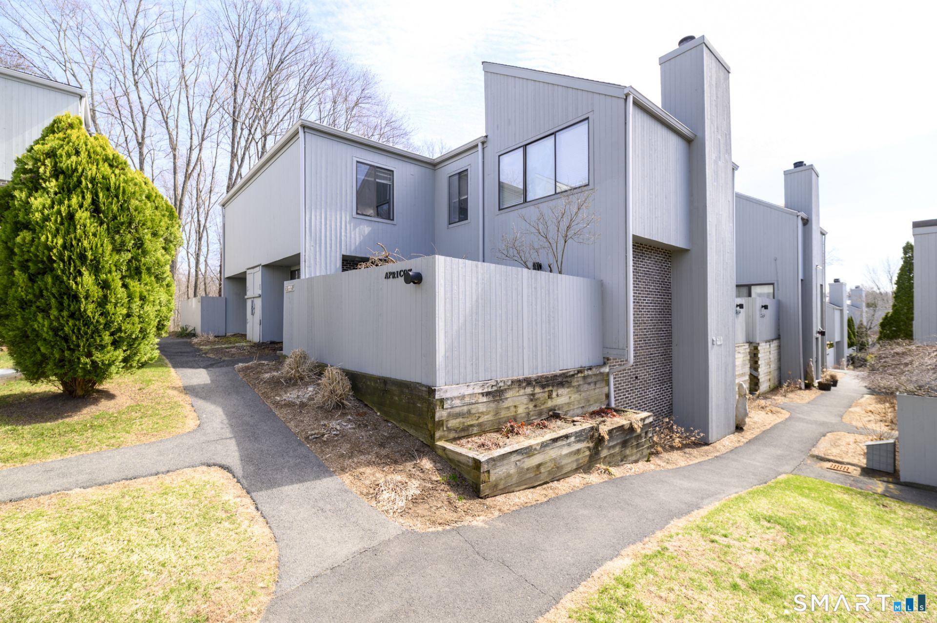 1 Apricot, Unit 1, Ridgefield, CT 06877 Main Photo