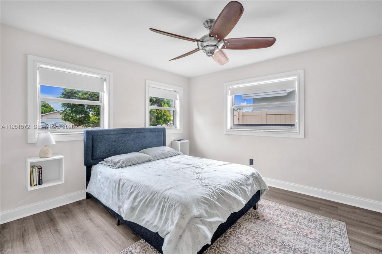 22599 SW 65th Avenue, Boca Raton, FL 33428 Photo