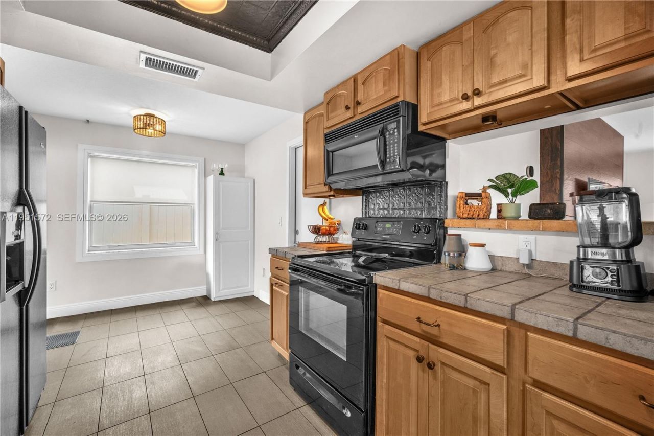 22599 SW 65th Avenue, Boca Raton, FL 33428 Photo