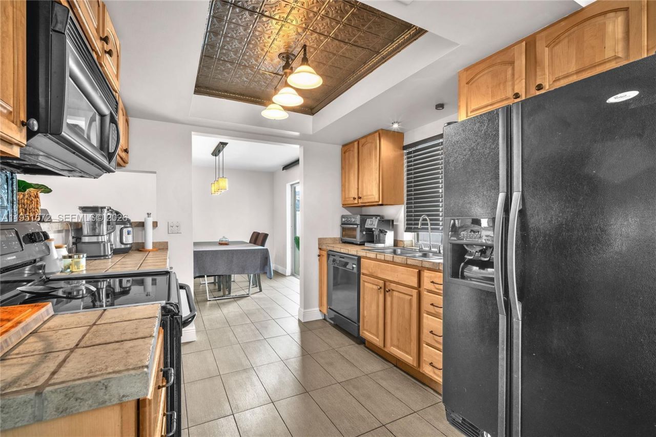 22599 SW 65th Avenue, Boca Raton, FL 33428 Photo