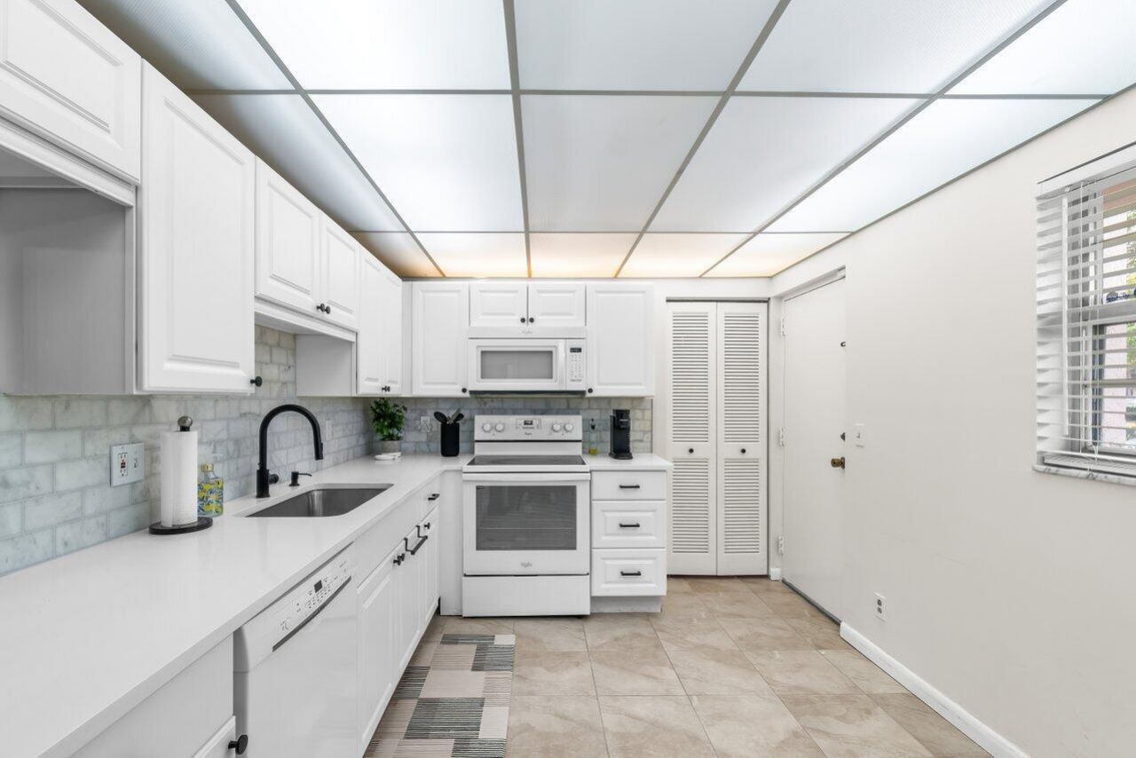 6000 NW 2nd Avenue, Unit 138, Boca Raton, FL 33487 Photo