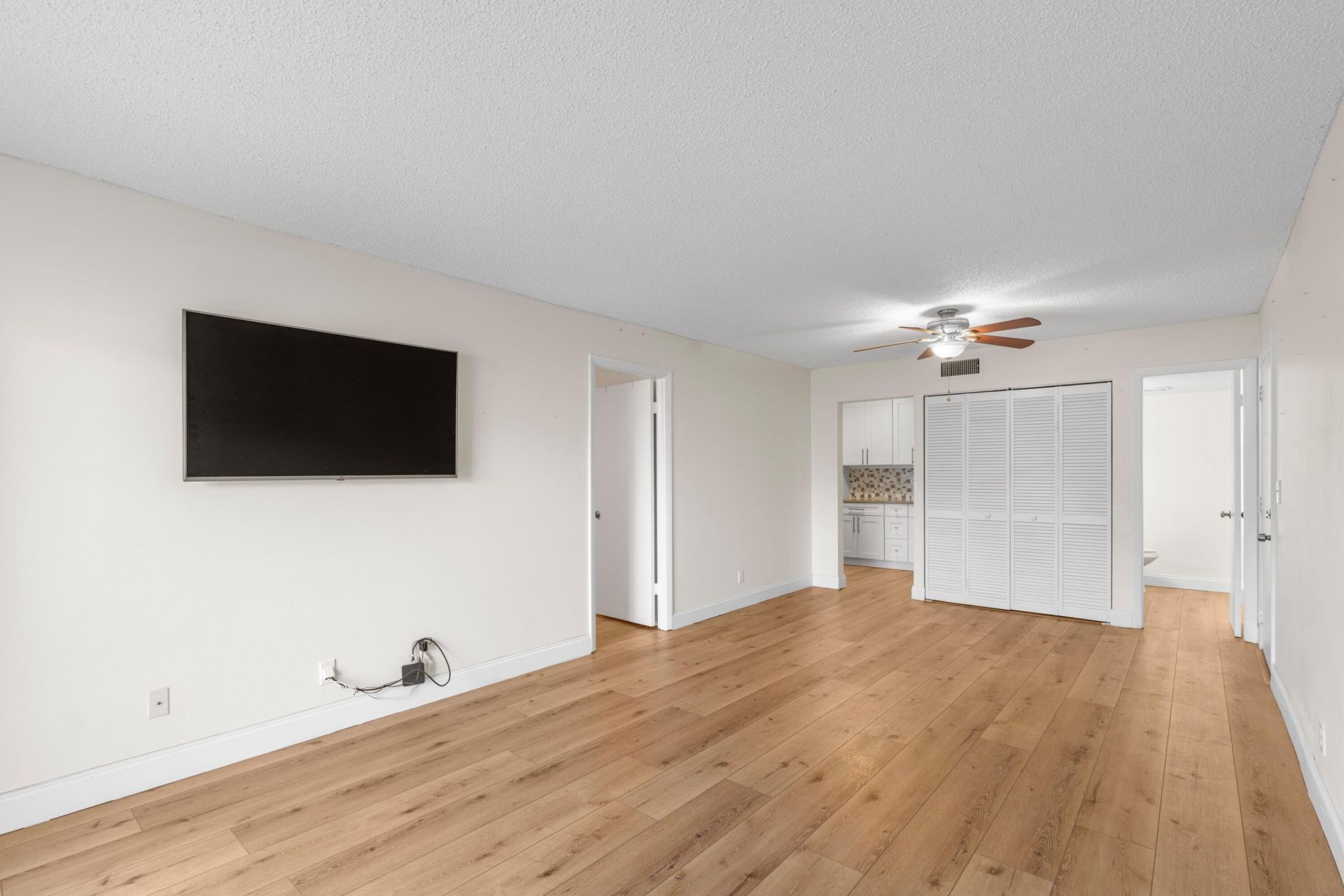 123 Lake Carol Drive, West Palm Beach, FL 33411 Photo