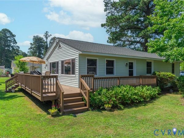 430 Pine Tree Road, Center Cross, VA 22437