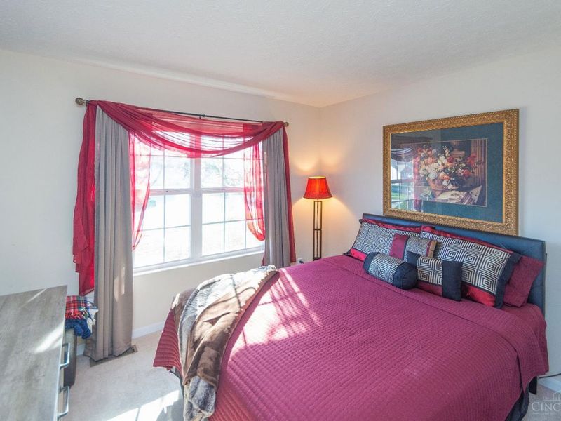 7633 Sandstone Trail, Hamilton Twp, OH 45039 Photo 16