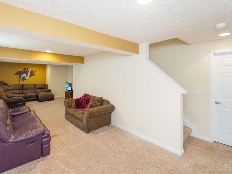 7633 Sandstone Trail, Hamilton Twp, OH 45039 Photo 20