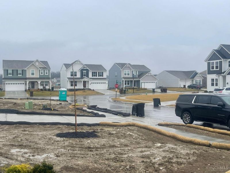 9009 Caprock Court, Harrison, OH 45030 Photo 2