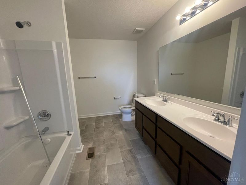 9009 Caprock Court, Harrison, OH 45030 Photo 25