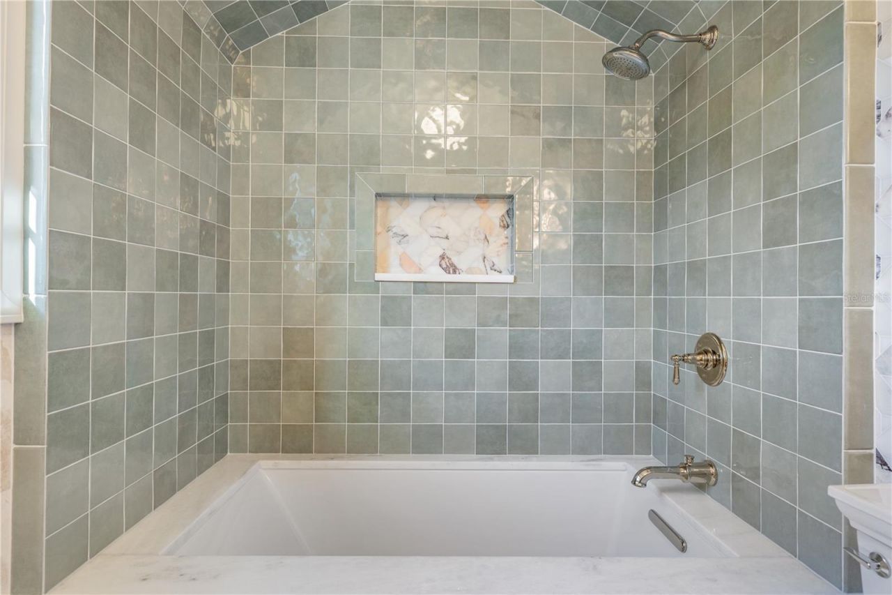 2870 Cobblestone Drive, Palm Harbor, FL 34684 Photo