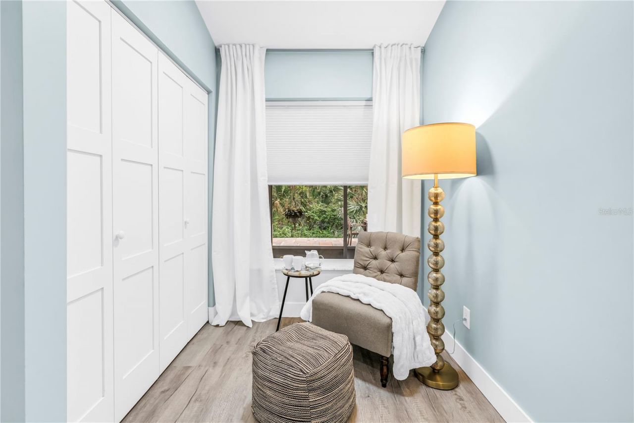 355 Red Cedar Court Ne, Saint Petersburg, FL 33703 Photo