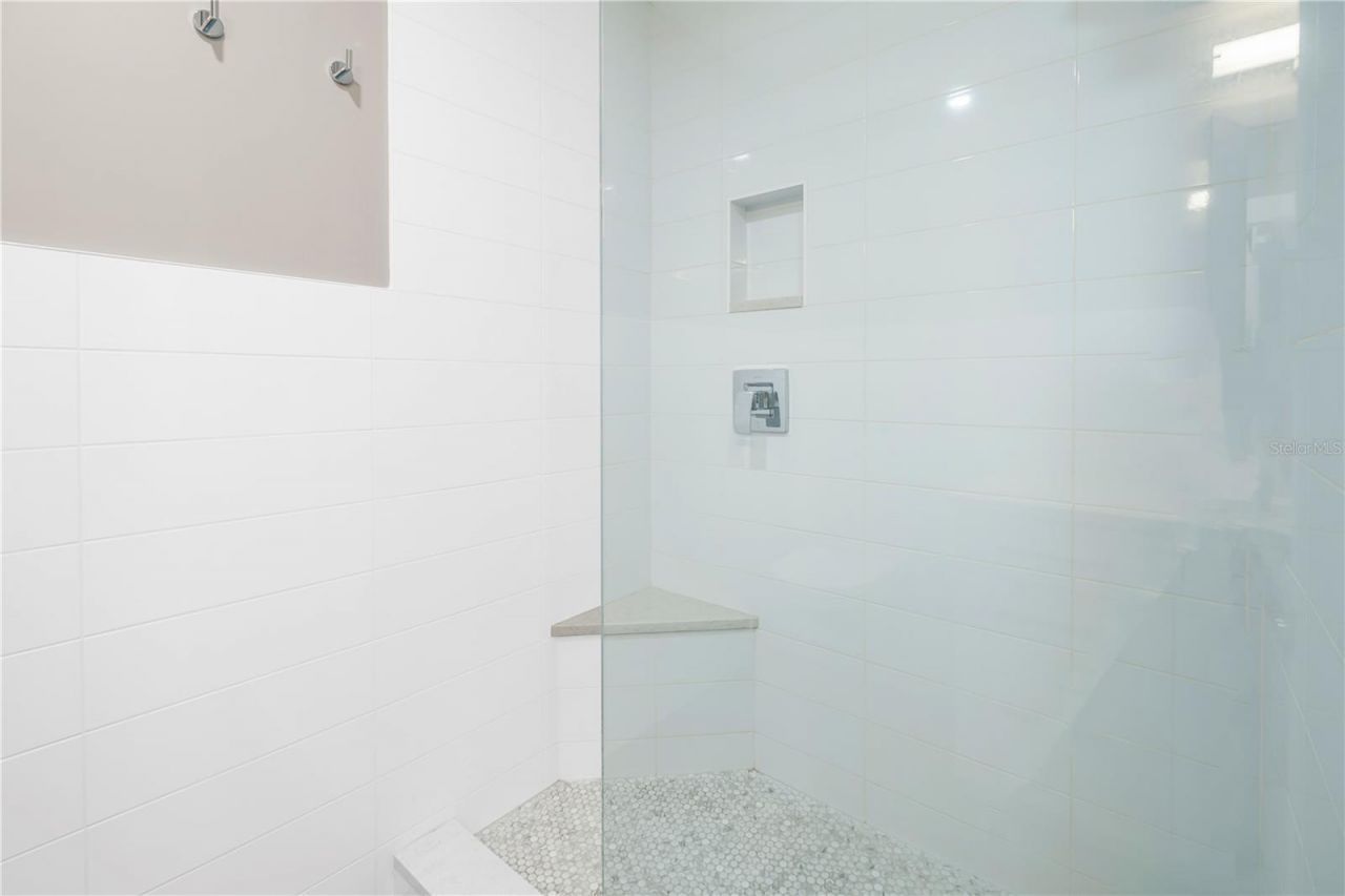 355 Red Cedar Court Ne, Saint Petersburg, FL 33703 Photo