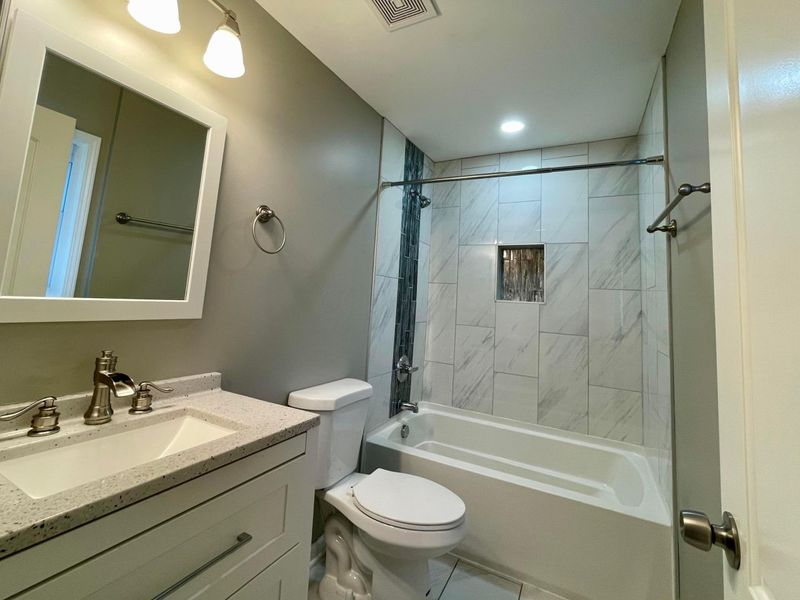 240 S Princeton Avenue , Columbus, OH 43223 Photo 12