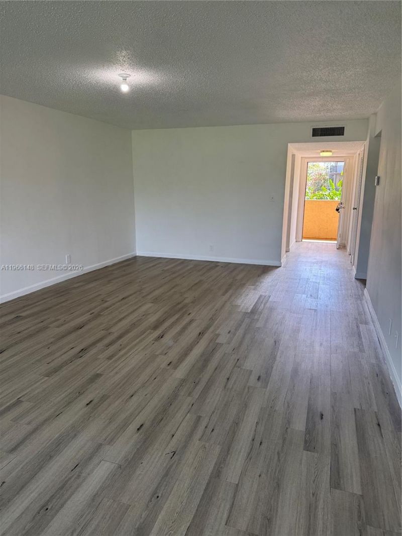 6301 N Fall Circle Dr, Unit 213, Lauderhill, FL 33319 Photo