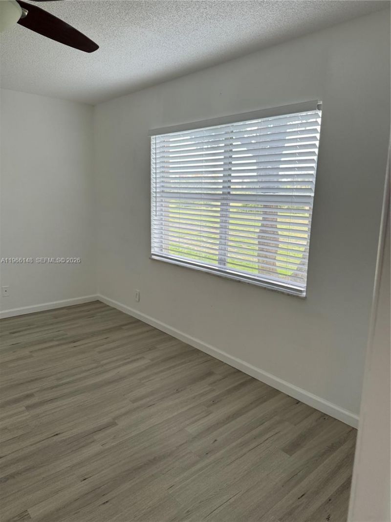 6301 N Fall Circle Dr, Unit 213, Lauderhill, FL 33319 Photo