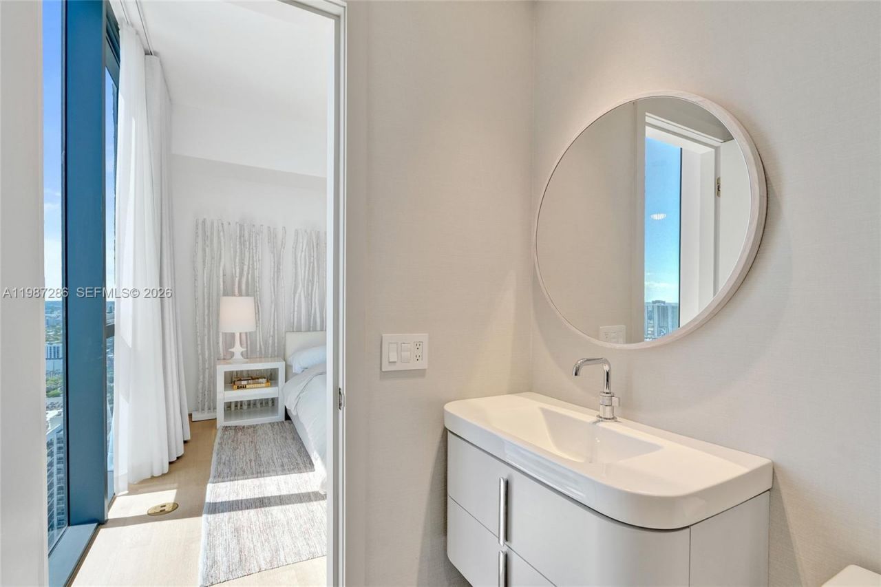 788 NE 23rd St, Unit 3801, Miami, FL 33137 Photo