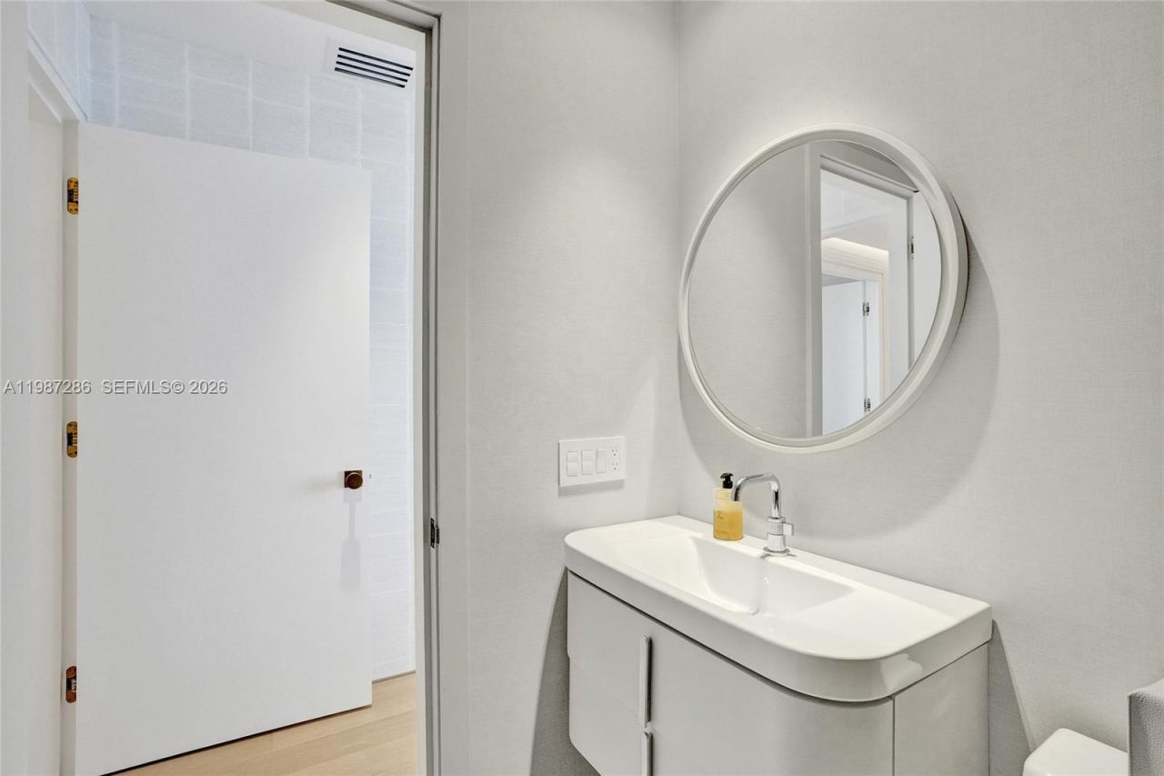 788 NE 23rd St, Unit 3801, Miami, FL 33137 Photo