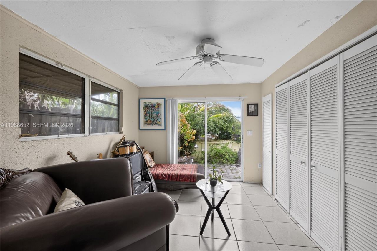 1004 Mandarin Isle, Fort Lauderdale, FL 33315 Photo