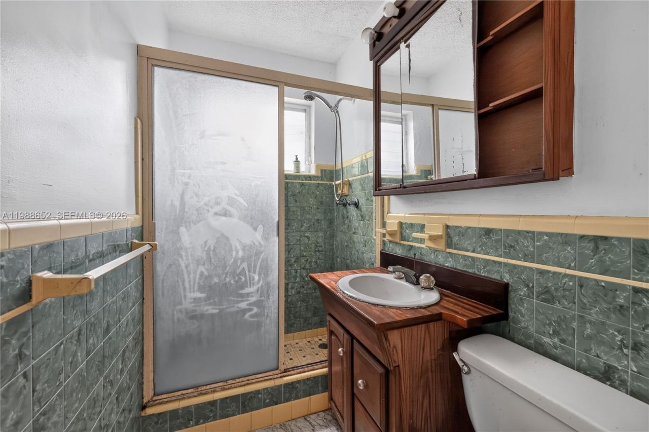 1004 Mandarin Isle, Fort Lauderdale, FL 33315 Photo