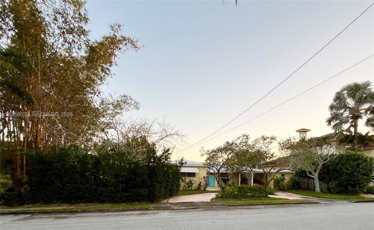 1004 Mandarin Isle , Fort Lauderdale, FL 33315 Photo