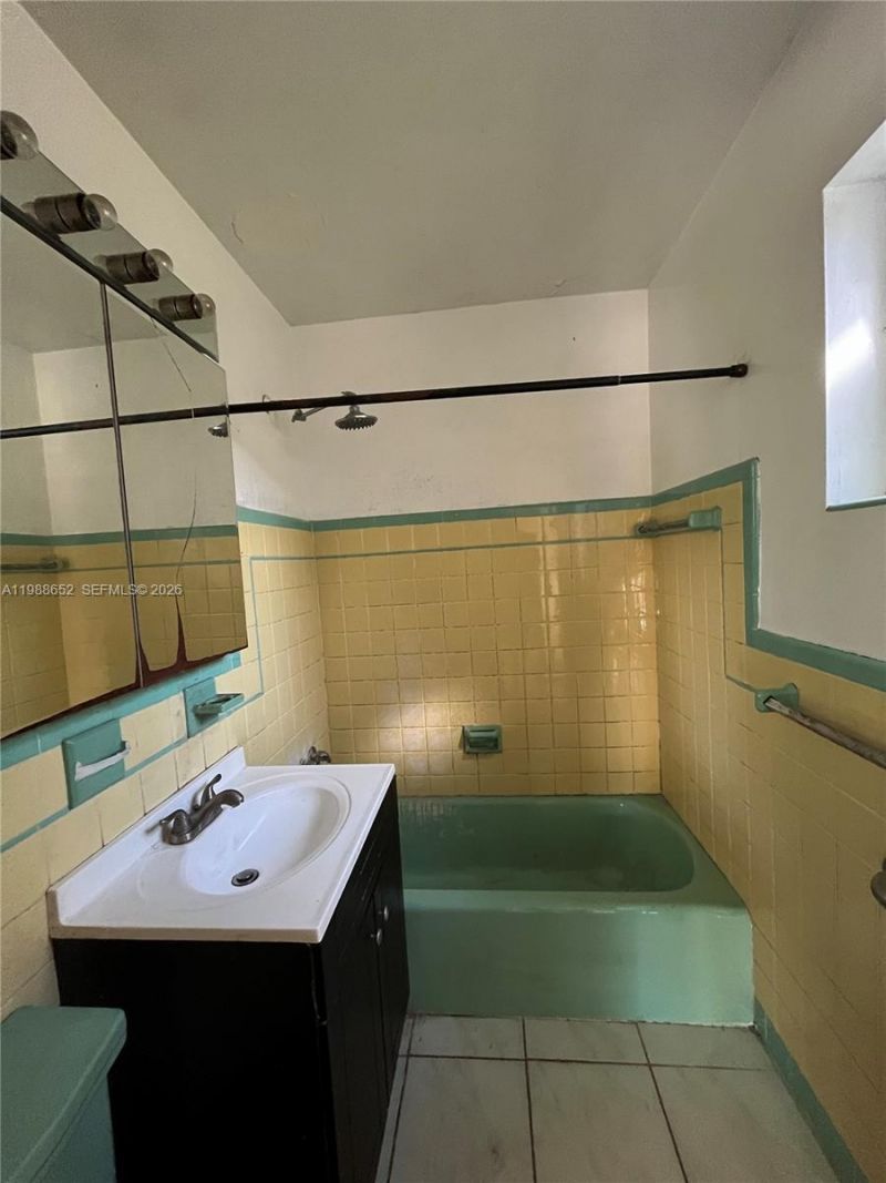 1004 Mandarin Isle , Fort Lauderdale, FL 33315 Photo