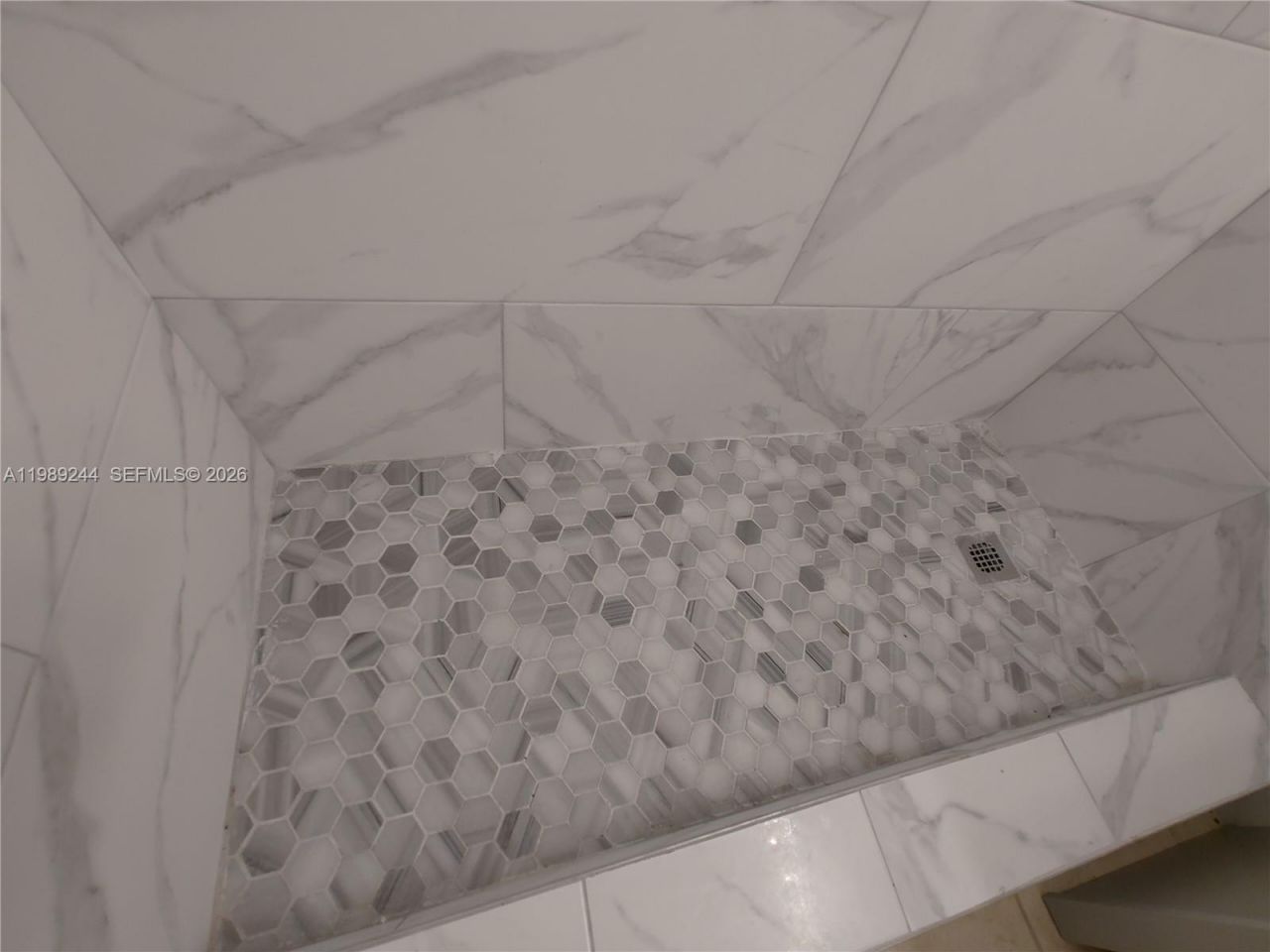 1501 NE 151st Ter , North Miami Beach, FL 33162 Photo