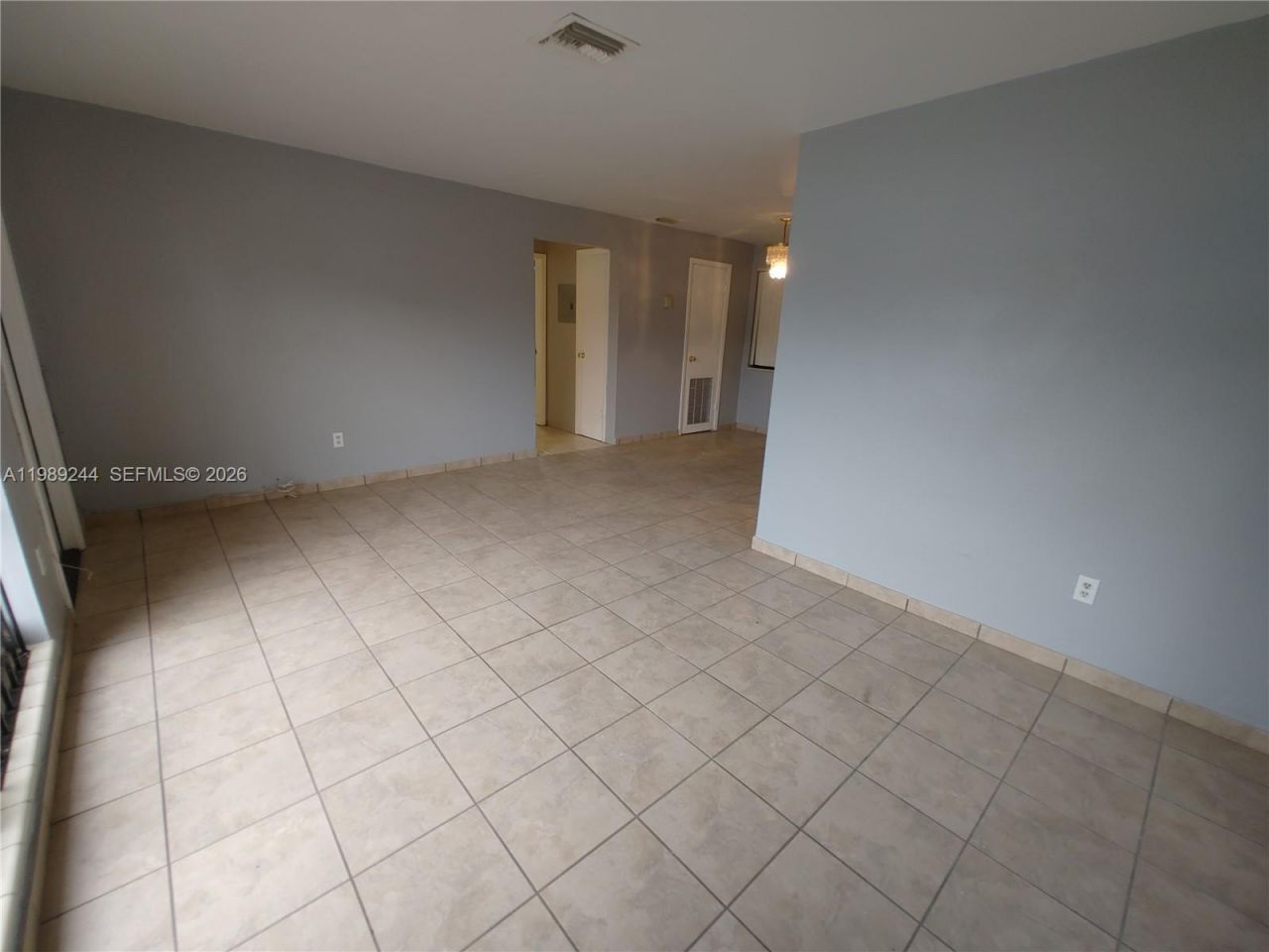 1501 NE 151st Ter , North Miami Beach, FL 33162 Photo