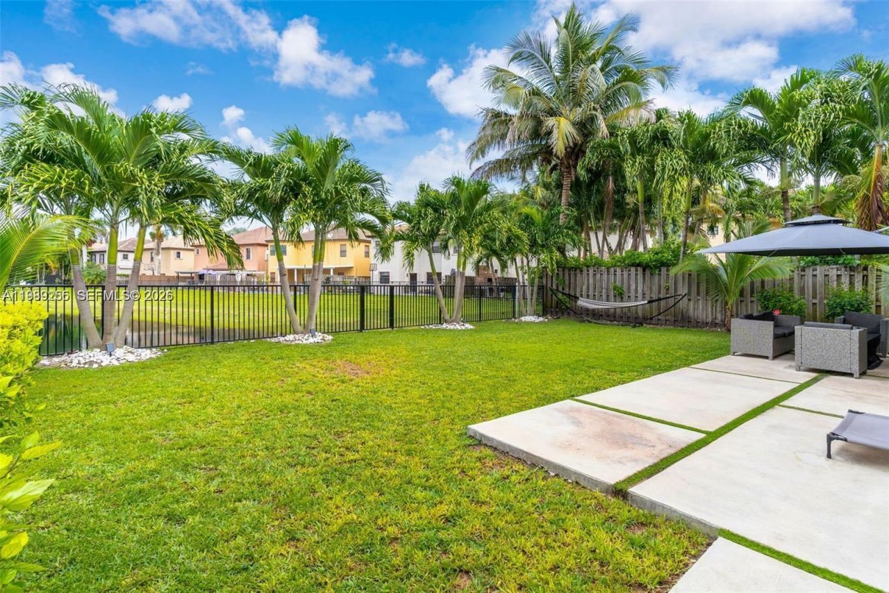 11239 SW 243rd Ter, Homestead, FL 33032 Photo