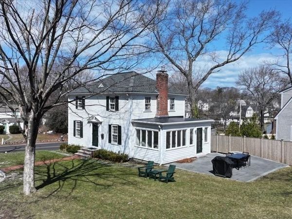 67 Governor Long Rd, Hingham, MA 02043