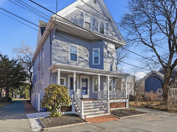 4-6 Spruce Avenue, Unit 3, Cambridge, MA 02138