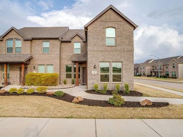 440 Milverton Drive, Fort Worth, TX 76036