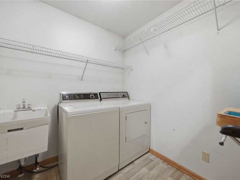 1365 Vermillion Drive, New Franklin, OH 44203 Photo 18