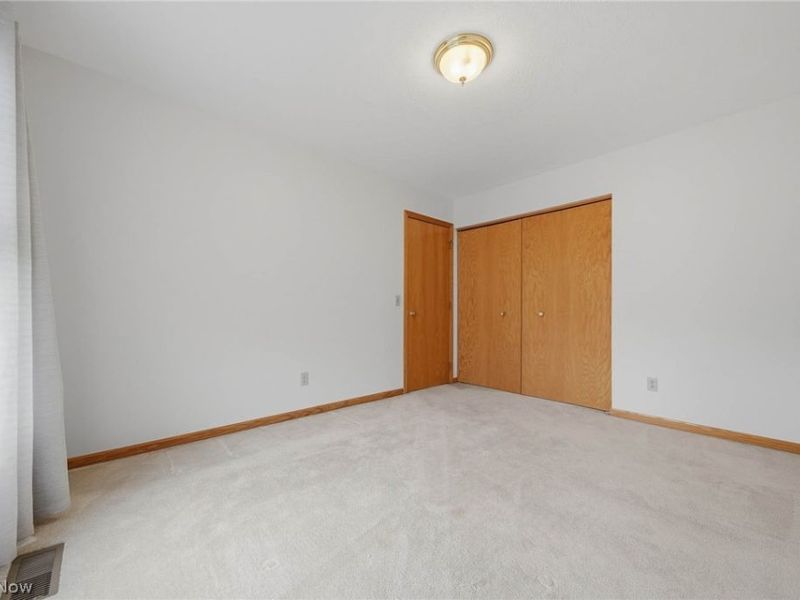 1365 Vermillion Drive, New Franklin, OH 44203 Photo 32