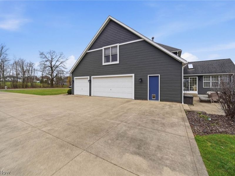 1365 Vermillion Drive, New Franklin, OH 44203 Photo 48