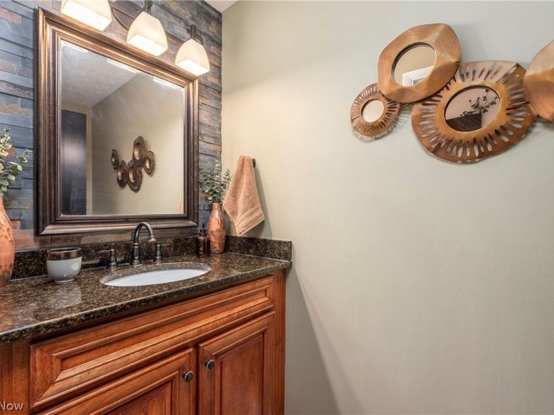 257 Windward Drive, Elyria, OH 44035 Photo 21