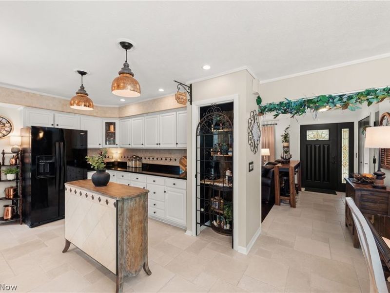 257 Windward Drive, Elyria, OH 44035 Photo 6