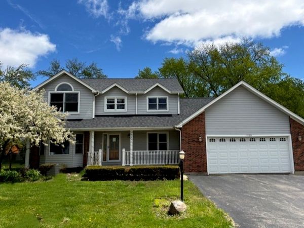 37211 N Sistina Avenue, Lake Villa, IL 60046