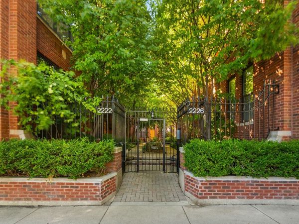 2222 N Racine Avenue , Unit 13, Chicago, IL 60614